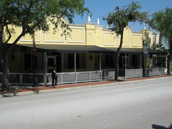 Outdoor Seating Awning | Amelies Bakery | Tampa
