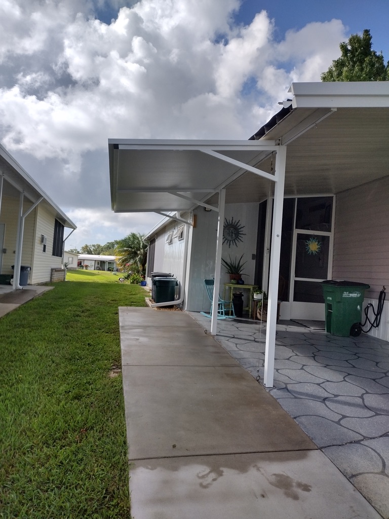 Carports in Tampa