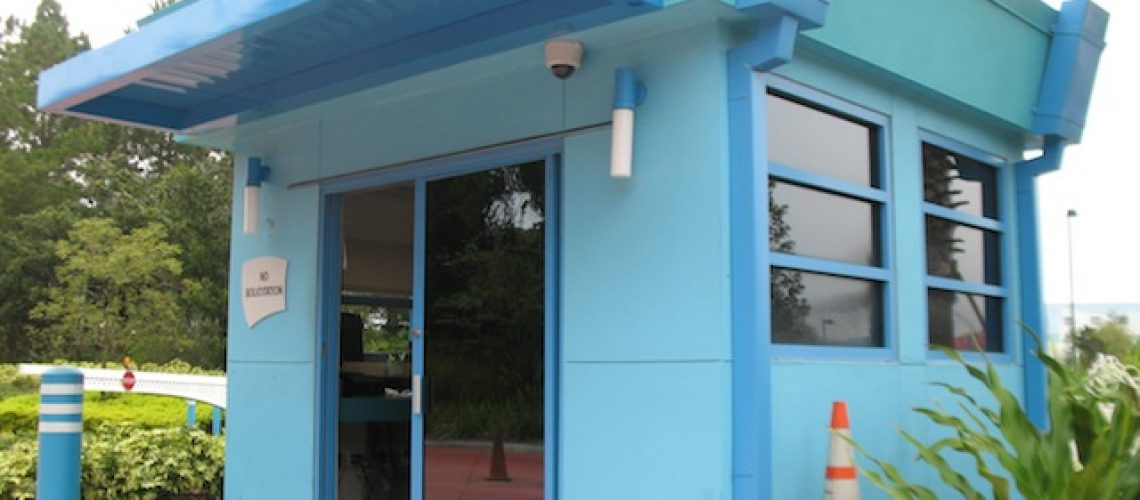 aluminum_awning_disney_guard_shack_2