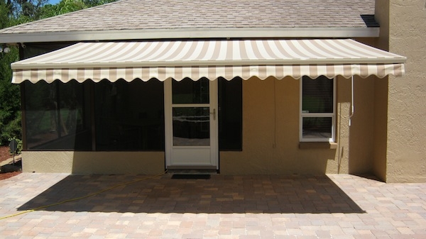 Satisfied Retractable Awning Customer in St. Petersburg